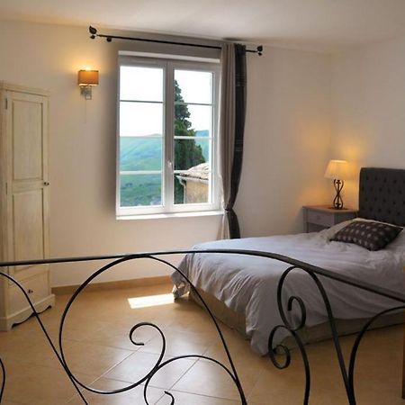 Casale Lucrezia Bed & Breakfast Cagnano Exterior photo