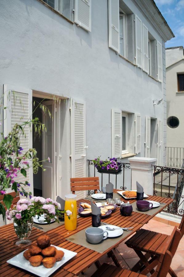 Casale Lucrezia Bed & Breakfast Cagnano Exterior photo
