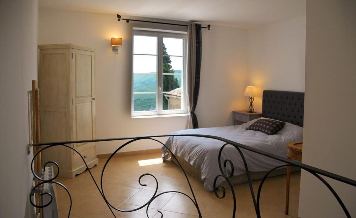 Casale Lucrezia Bed & Breakfast Cagnano Exterior photo